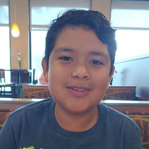 Meet your Posher, Adriana